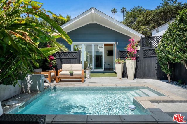 7719 Norton Avenue, West Hollywood, CA 90046