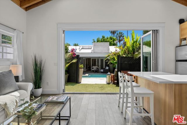 7719 Norton Avenue, West Hollywood, CA 90046