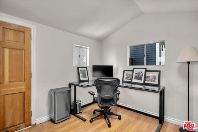 7719 Norton Avenue, West Hollywood, CA 90046
