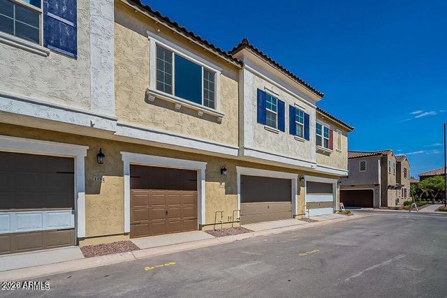 2669 S PEPPERTREE Drive 106, Gilbert, AZ 85295