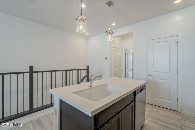 2669 S PEPPERTREE Drive 106, Gilbert, AZ 85295
