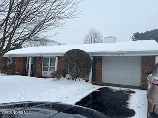 2079 Cherrylawn Drive, Toledo, OH 43614