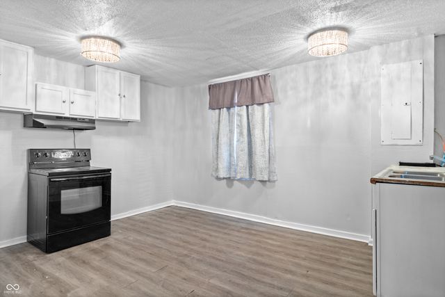 31 N Forest Avenue, Indianapolis, IN 46201