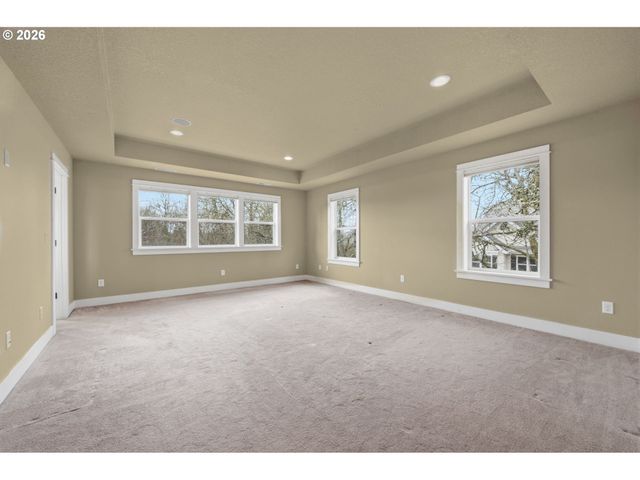 1930 STERLING PARK Pl, Eugene, OR 97408