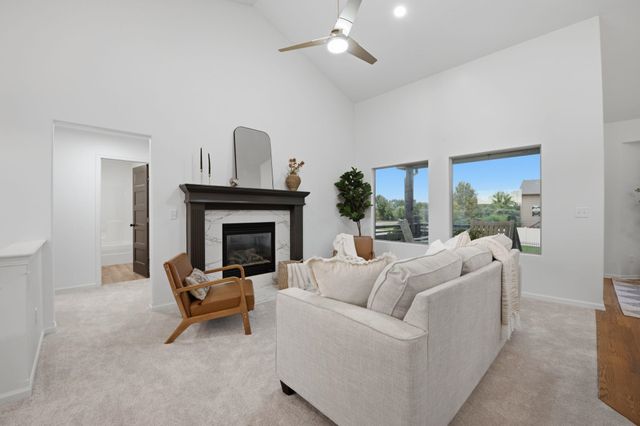 2639 N Woodridge, Wichita, KS 67226