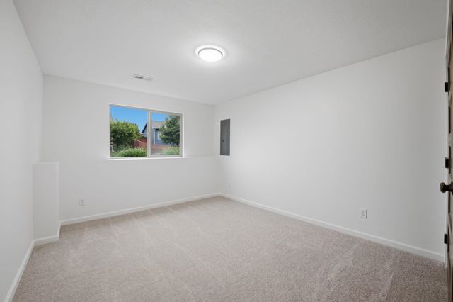 2639 N Woodridge, Wichita, KS 67226