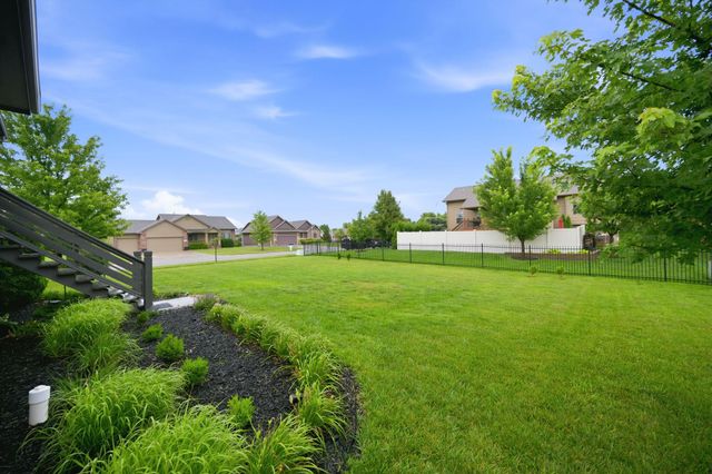 2639 N Woodridge, Wichita, KS 67226