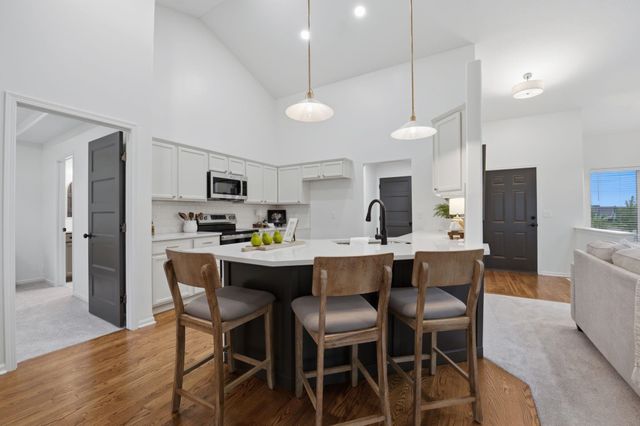 2639 N Woodridge, Wichita, KS 67226