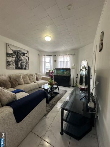 466 25th Street, Paterson, NJ 07514