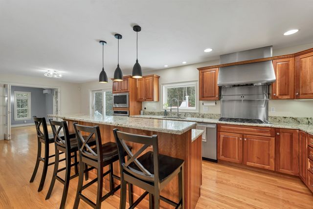 37 Allen Road, Bow, NH 03304