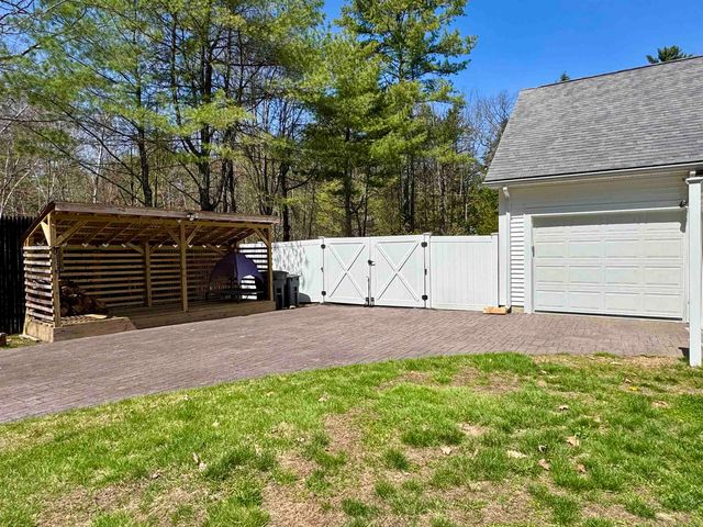 37 Allen Road, Bow, NH 03304