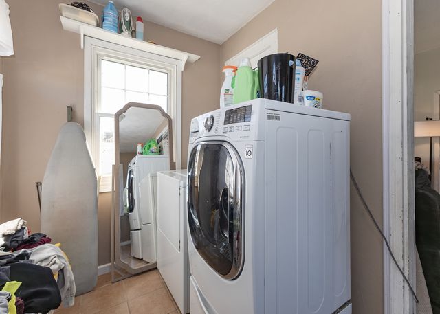 516 W Wells Street, Geneseo, IL 61254