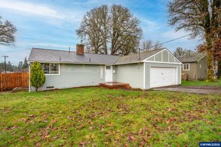 347 7th Av, Sweet Home, OR 97386