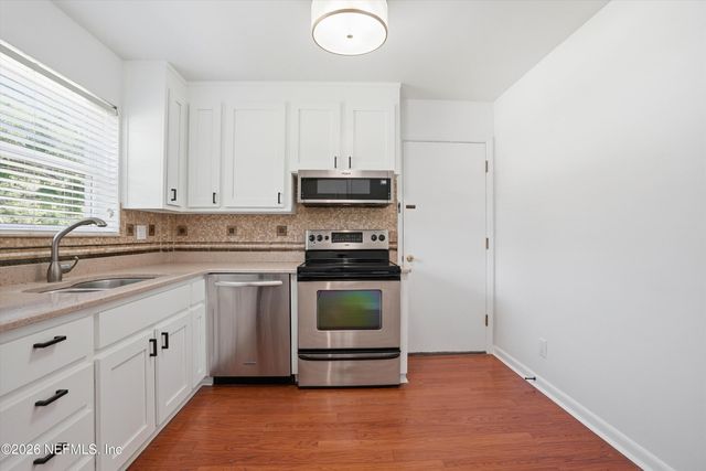 3841 ROGERO Road, Jacksonville, FL 32277