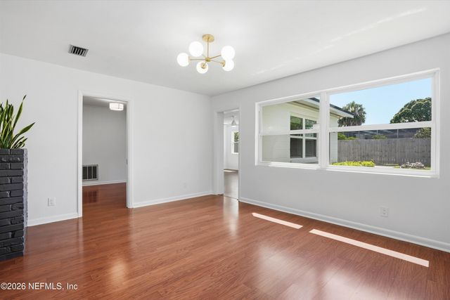 3841 ROGERO Road, Jacksonville, FL 32277