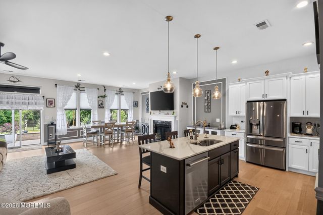 19 Magnolia Drive, Freehold, NJ 07728