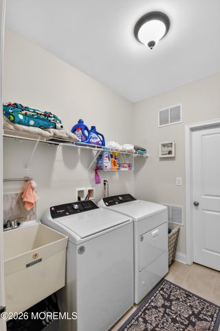 19 Magnolia Drive, Freehold, NJ 07728
