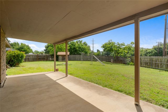 3104 Brightwood Court, Bedford, TX 76021