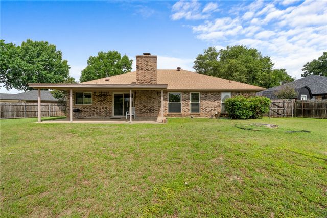 3104 Brightwood Court, Bedford, TX 76021