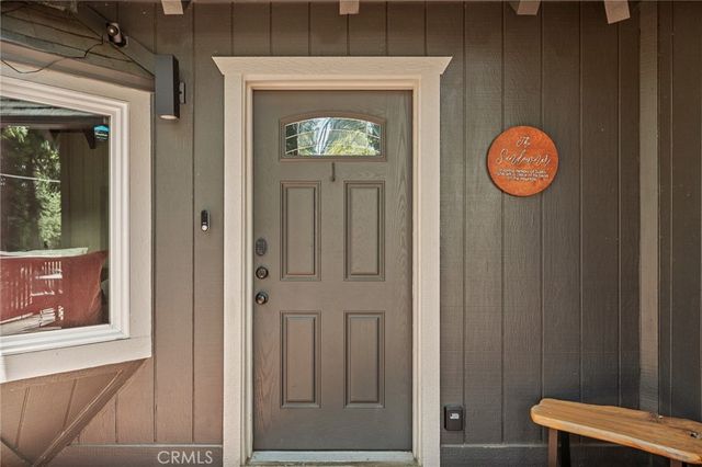 373 Summit Road, Lake Arrowhead, CA 92352