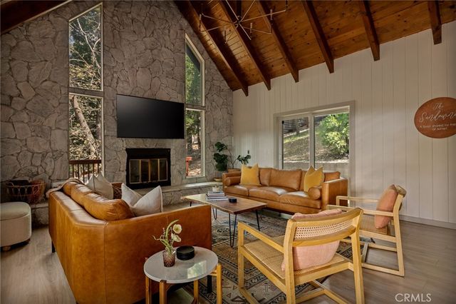 373 Summit Road, Lake Arrowhead, CA 92352