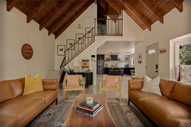 373 Summit Road, Lake Arrowhead, CA 92352