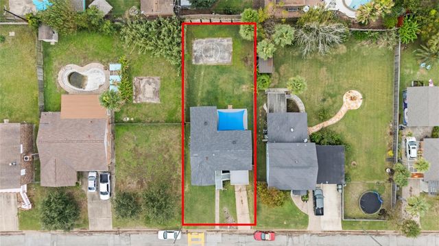 1901 Bayou Homes Drive, Galveston, TX 77551
