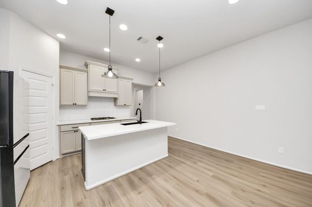 25931 Dawning Torch Trace, Richmond, TX 77406