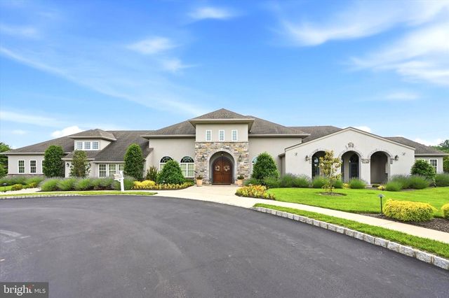 1670 HANCE LN, Garnet Valley, PA 19060