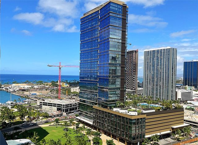 987 Queen Street 1913, Honolulu, HI 96814