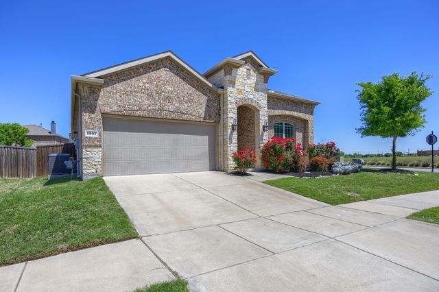 1307 Surrey Street, Melissa, TX 75454