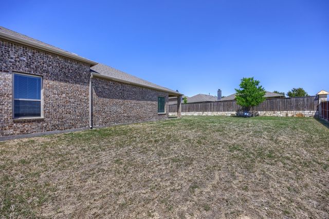 1307 Surrey Street, Melissa, TX 75454