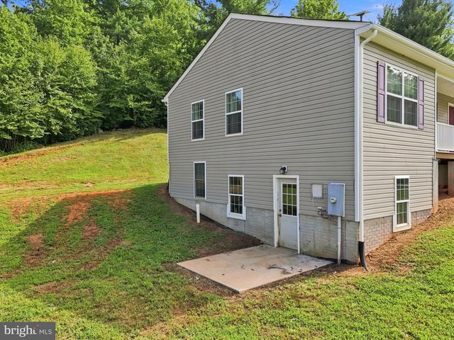 452 ROCKY HILL LN, Reva, VA 22735