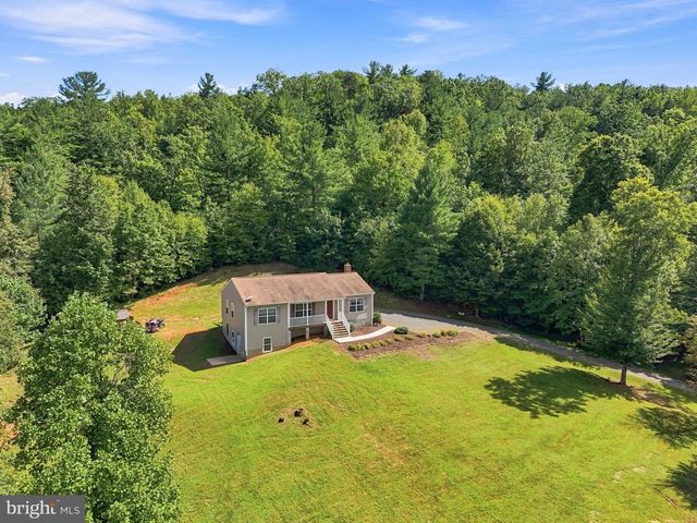452 ROCKY HILL LN, Reva, VA 22735