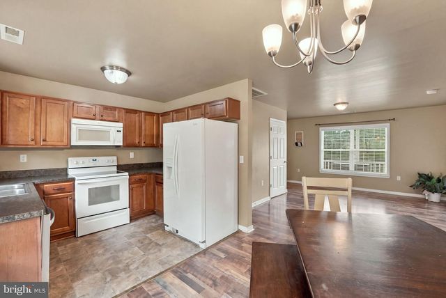 452 ROCKY HILL LN, Reva, VA 22735