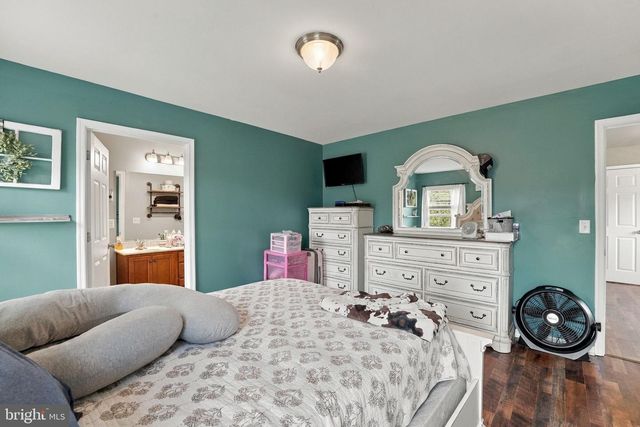 452 ROCKY HILL LN, Reva, VA 22735