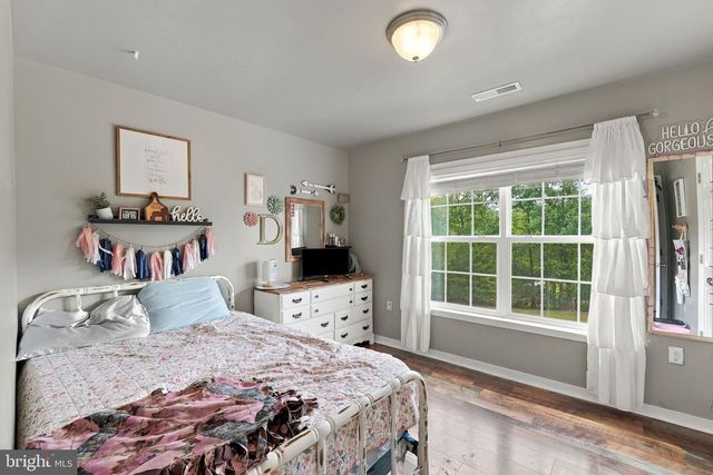 452 ROCKY HILL LN, Reva, VA 22735
