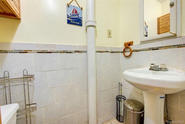 150 Ridgewood Avenue, Brooklyn, NY 11208