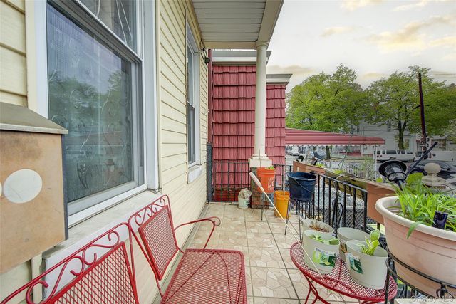 150 Ridgewood Avenue, Brooklyn, NY 11208