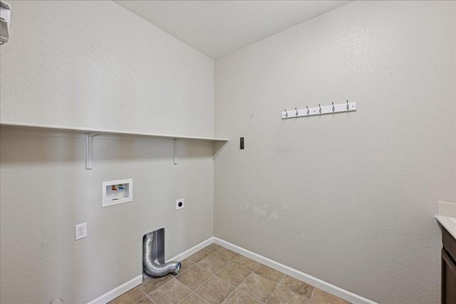 706 Wagon Trail Way, Rocklin, CA 95765