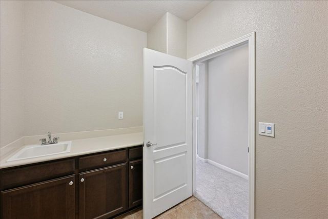 706 Wagon Trail Way, Rocklin, CA 95765