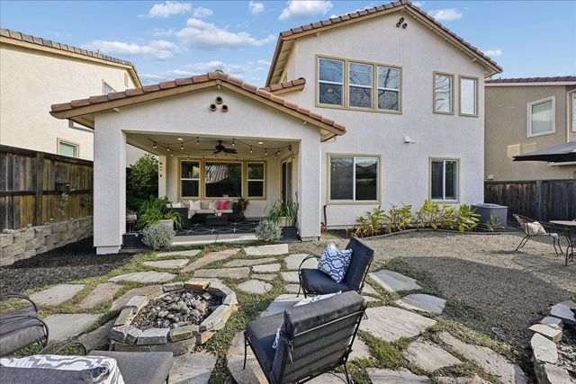 706 Wagon Trail Way, Rocklin, CA 95765