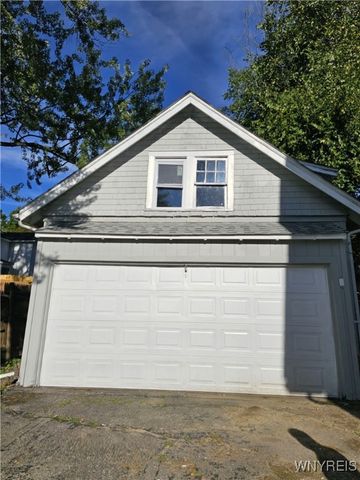 24 Eagle Street, Jamestown, NY 14701