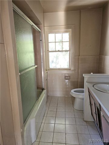 24 Eagle Street, Jamestown, NY 14701