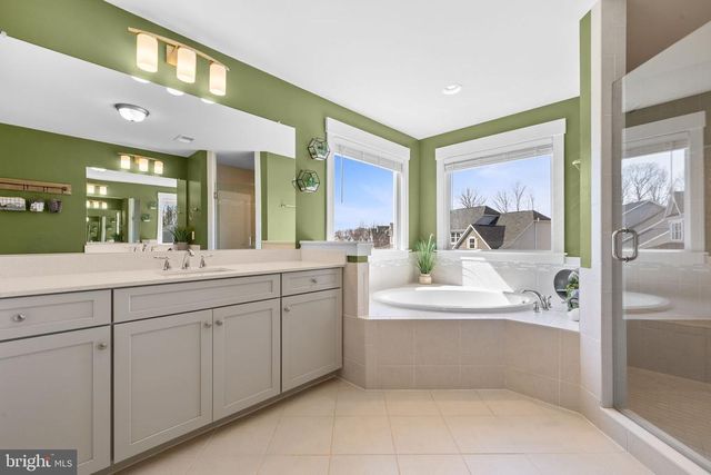 4844 POINT RD, Warrenton, VA 20187