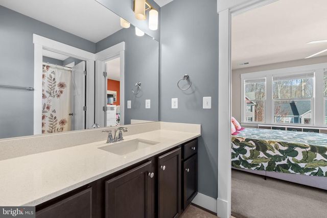 4844 POINT RD, Warrenton, VA 20187