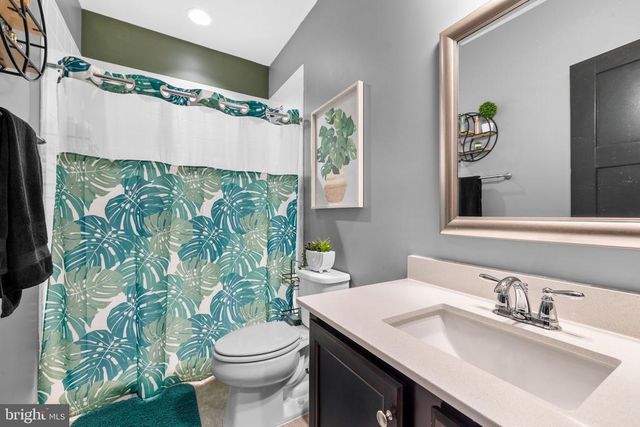 4844 POINT RD, Warrenton, VA 20187