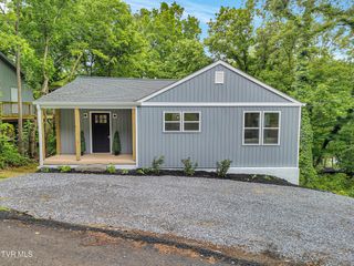 1228 Harrison Avenue, Kingsport, TN 37665