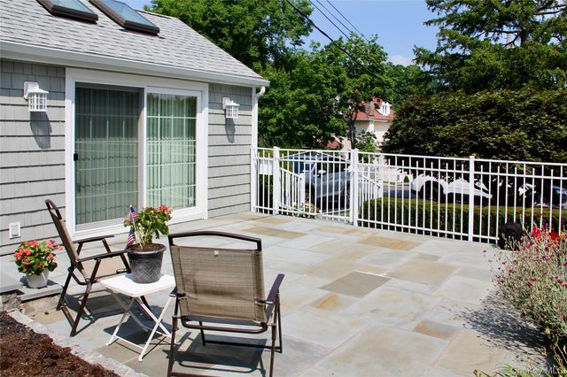 116 Amsterdam Avenue, Hawthorne, NY 10532
