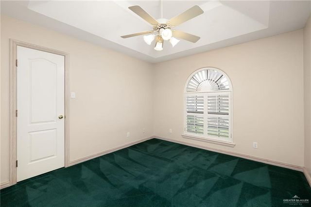 320 Thunderbird Avenue W, Mcallen, TX 78504